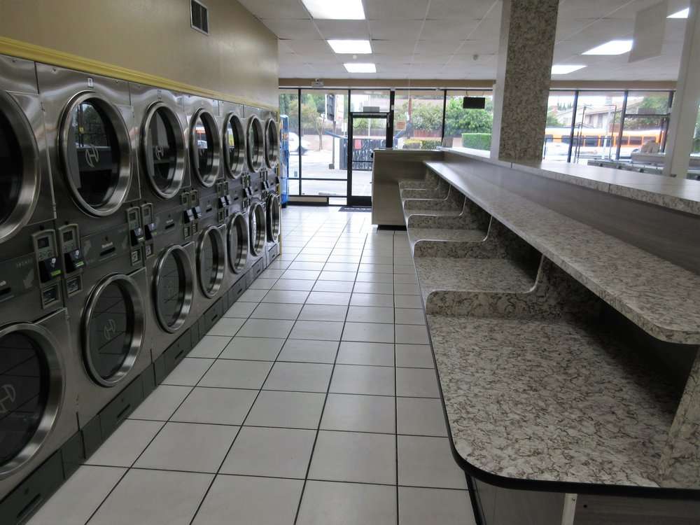 Northridge Coin Laundry | 18912 Roscoe Blvd, Northridge, CA 91324 | Phone: (818) 772-8285