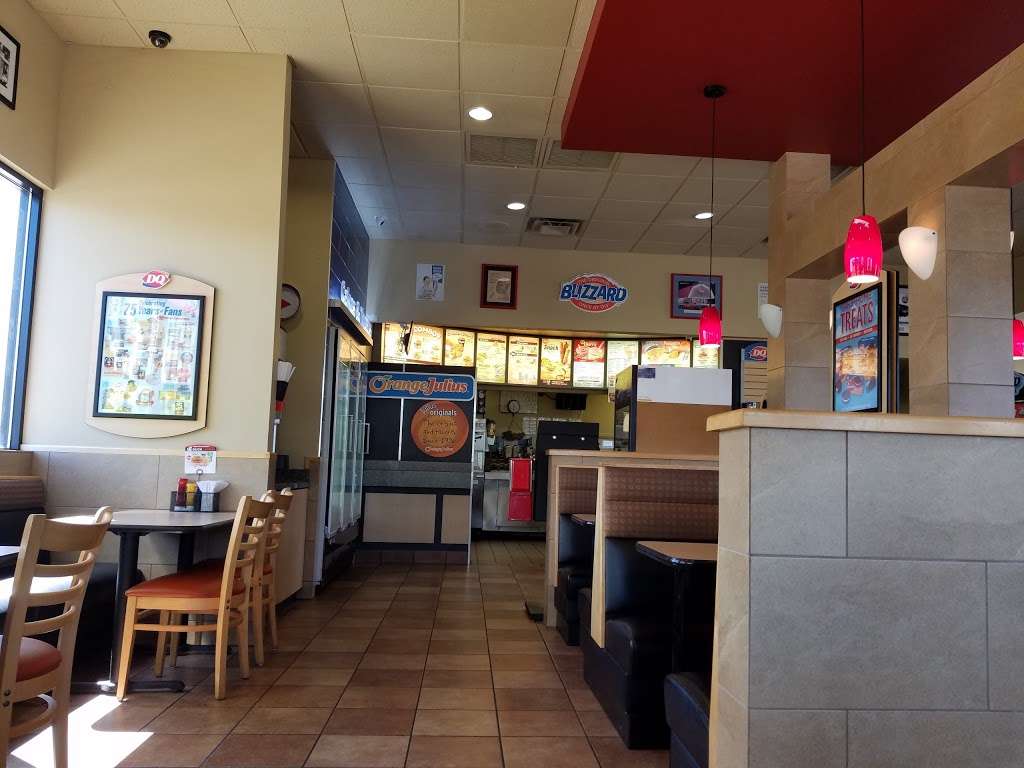 Dairy Queen Grill & Chill | 6768 W Deer Valley Dr, Glendale, AZ 85310, USA | Phone: (623) 825-1549