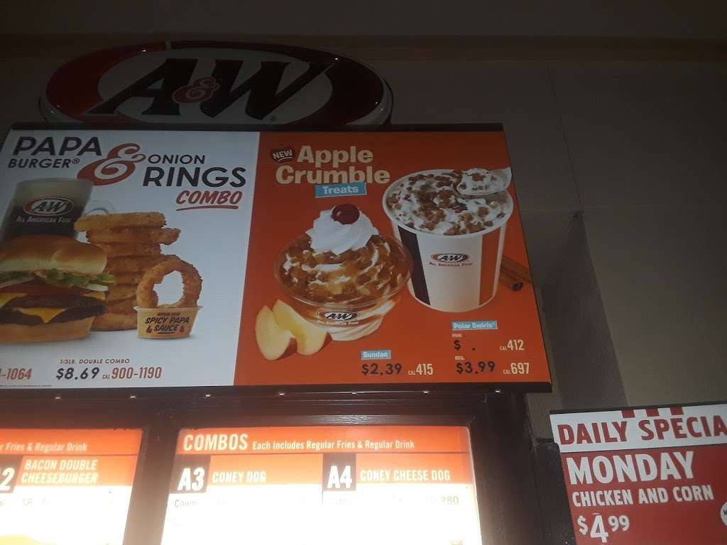 A&W | 15555 Richmond Pkwy, Richmond, CA 94806, USA | Phone: (510) 222-2814