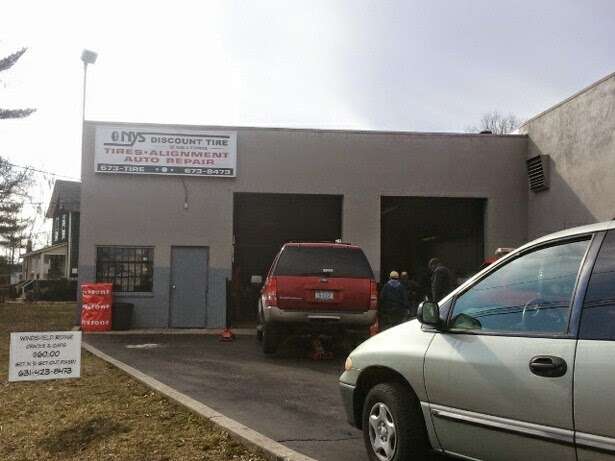 NYS Discount Tire | 15 W Hills Rd, Huntington Station, NY 11746, USA | Phone: (631) 423-8473