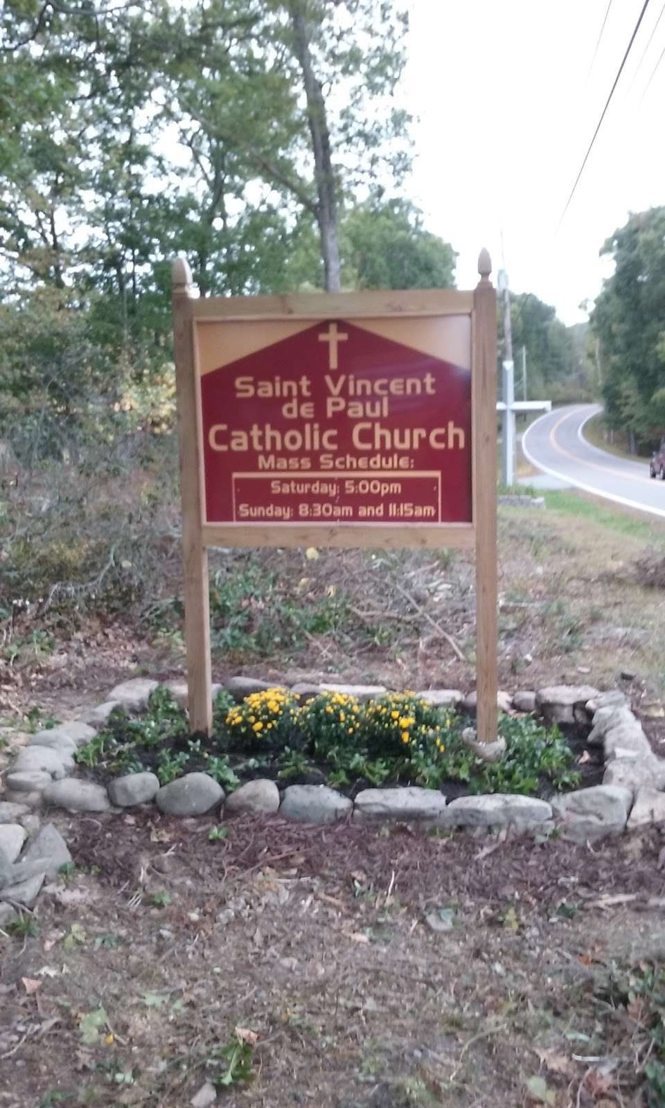 St Vincents Church | 101 St Vincent Dr, Milford, PA 18337, USA | Phone: (570) 686-4545