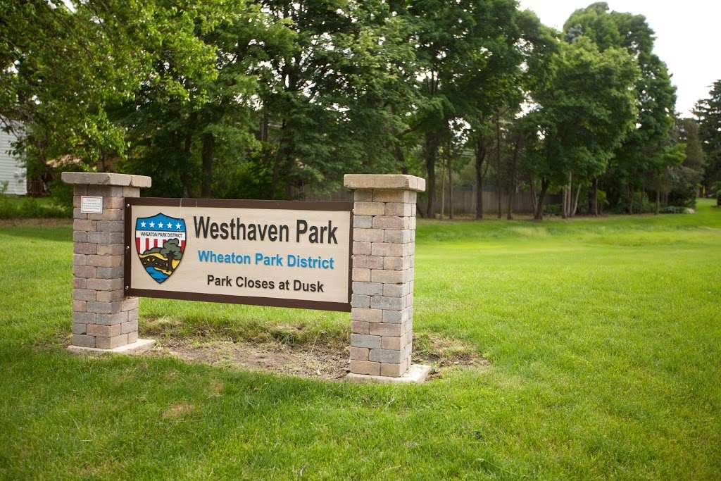 Westhaven Park | 1010 Courtenay Dr, Wheaton, IL 60189, USA | Phone: (630) 690-4880