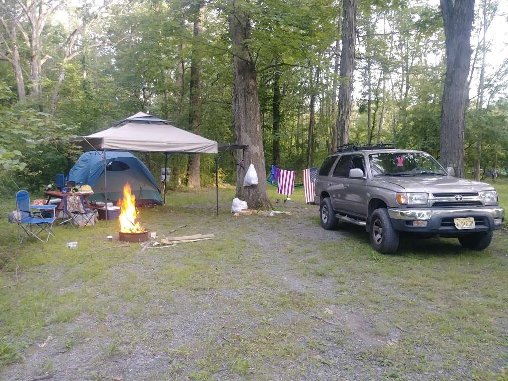 Foxwood Family Campground | 400 Mt Nebo Rd, East Stroudsburg, PA 18301, USA | Phone: (570) 421-1424