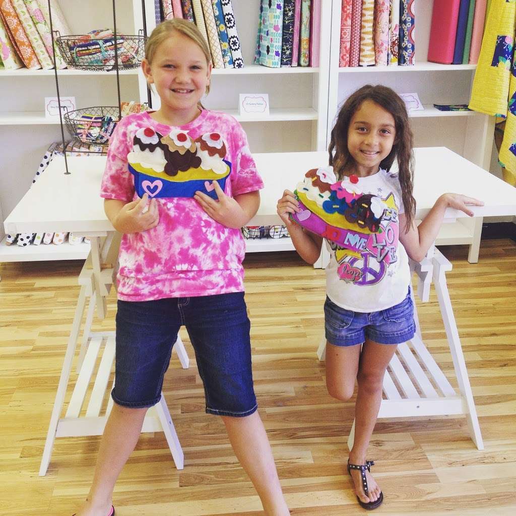 Thimble Bees Sewing School | 3512 Providence Rd S, Waxhaw, NC 28173, USA | Phone: (704) 443-1597