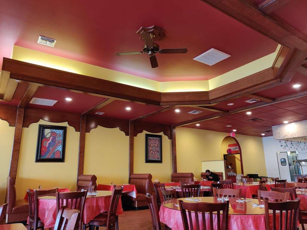 Curry Bliss - Indian Vegetarian Restaurant & Banquet | 101 S Coit Rd #359, Richardson, TX 75080, USA | Phone: (469) 620-2009