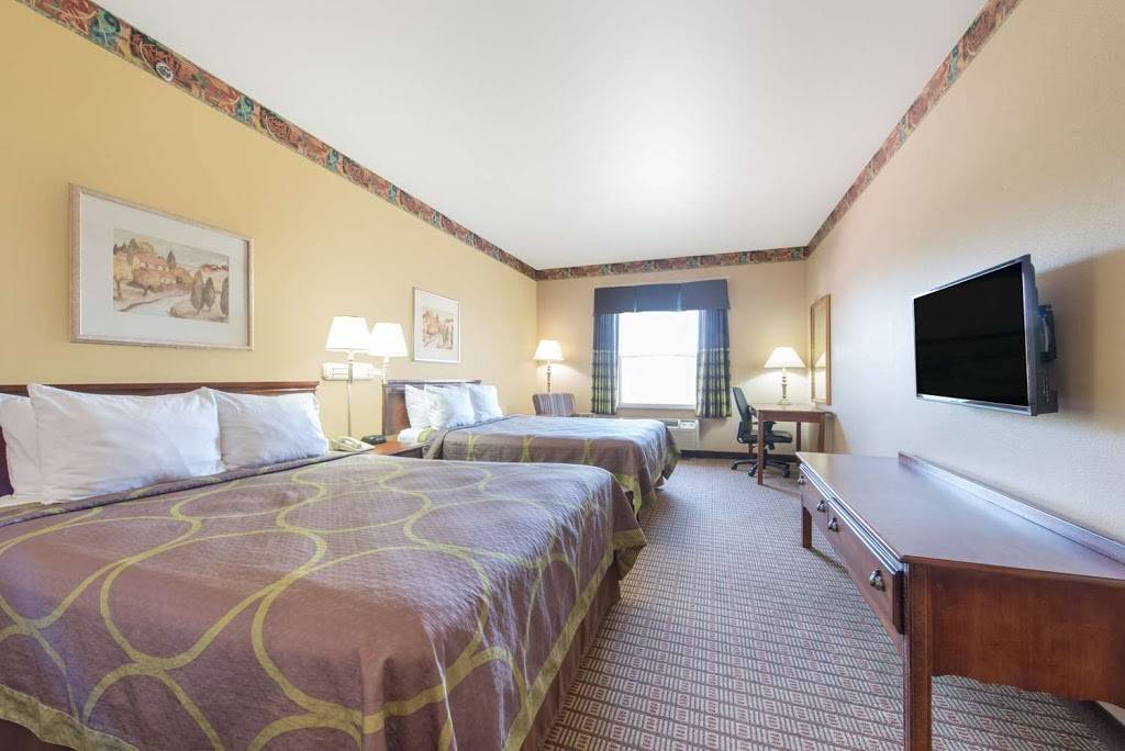 Super 8 by Wyndham Fort Worth Stockyards | 4665 Gemini Pl, Fort Worth, TX 76106, USA | Phone: (817) 222-3220