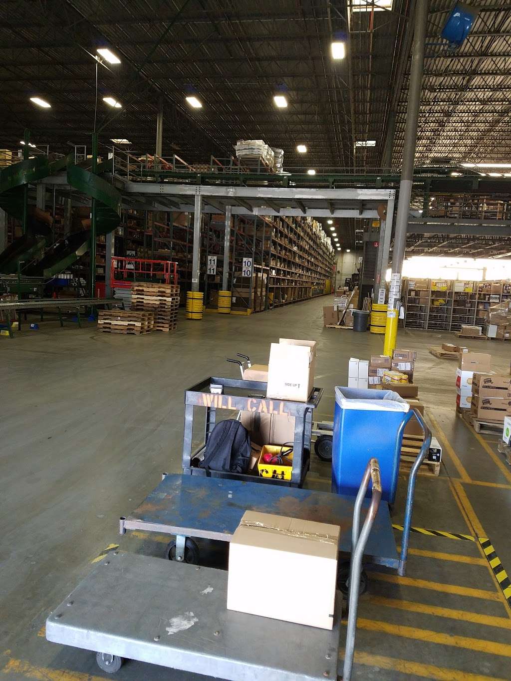 Essendant - Houston Distribution Center | 7677 Pinemont Dr, Houston, TX 77040, USA | Phone: (713) 856-7772