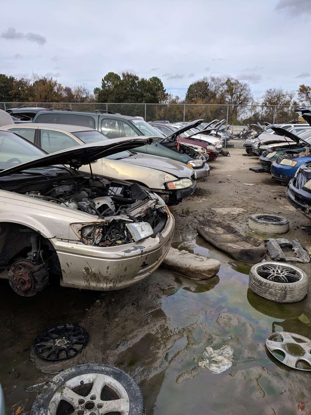 LKQ Pick Your Part - Houston Northville | 1100 Northville St, Houston, TX 77038, USA | Phone: (800) 962-2277