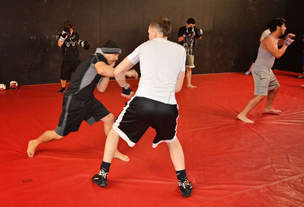 United Elite Mixed Martial Arts and Fitness | 1600 E Lincoln Hwy, DeKalb, IL 60115, USA | Phone: (815) 508-3890