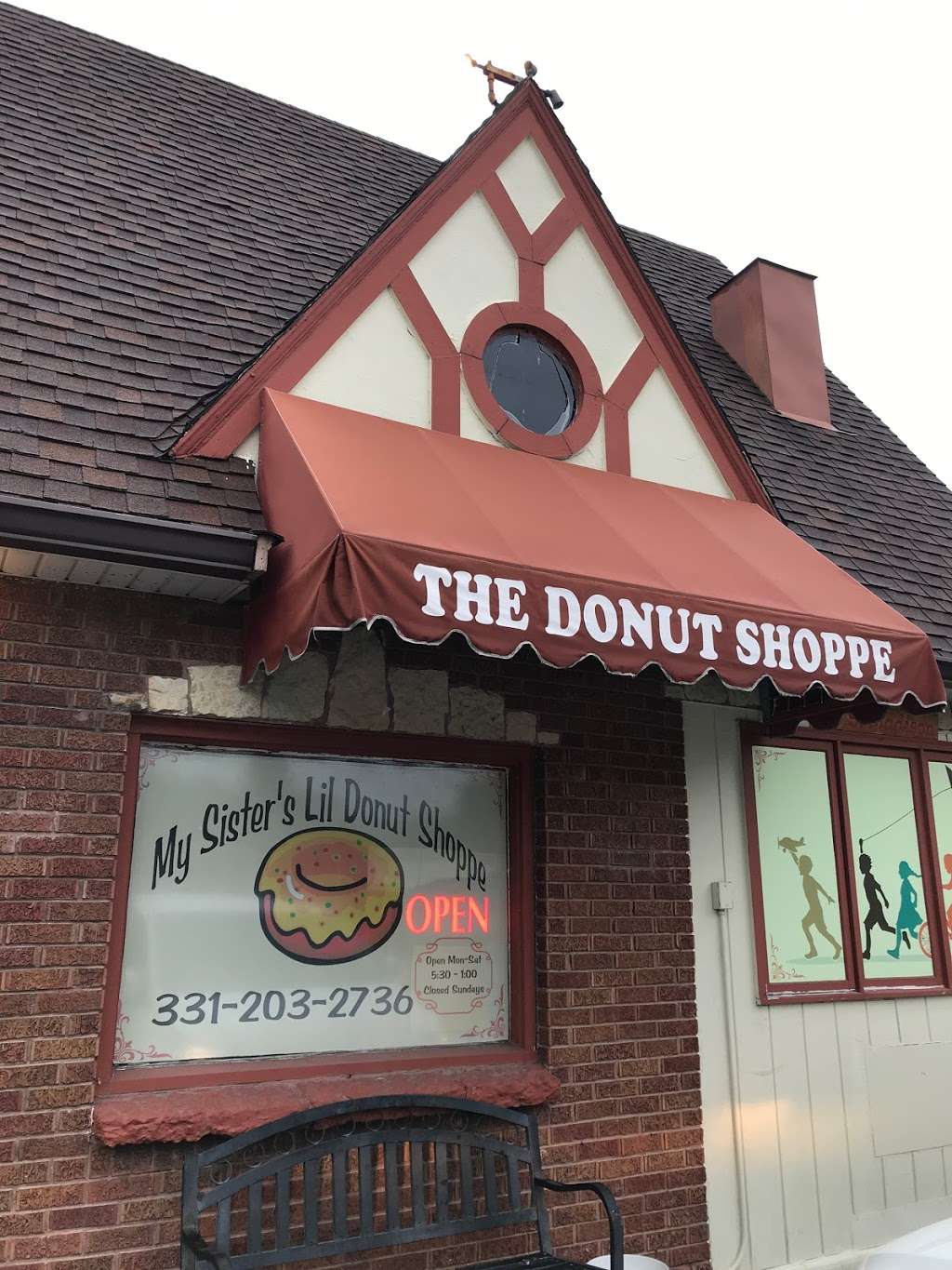 My Sisters Lil Donut Shoppe | 25 S Madison St, Oswego, IL 60543, USA | Phone: (331) 203-2736