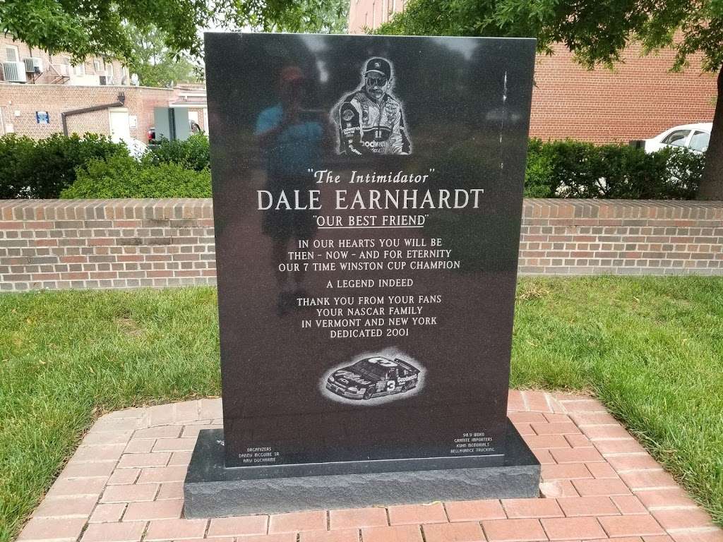 Dale Earnhardt Plaza | 101-109 W A St, Kannapolis, NC 28081, USA