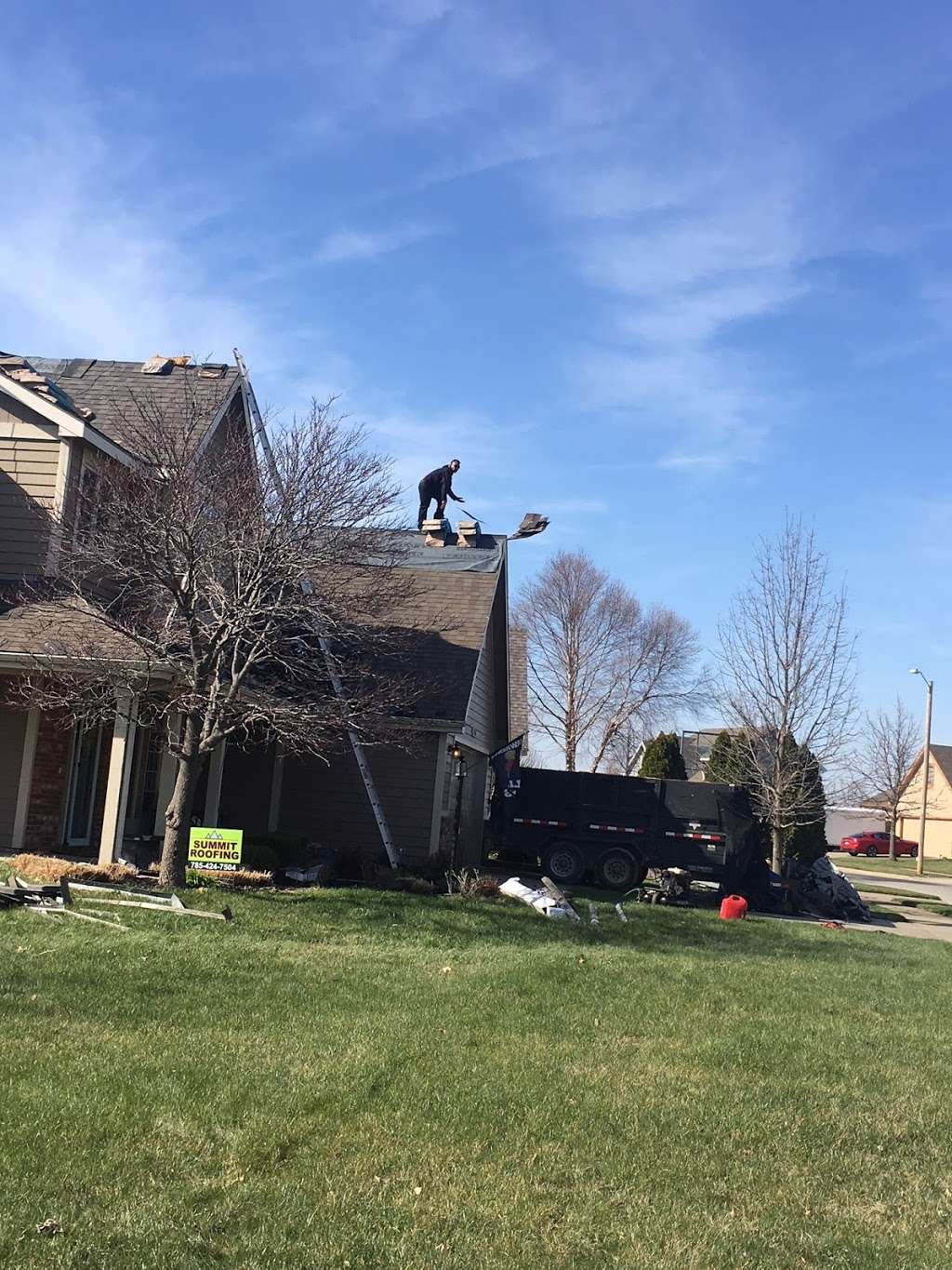 Summit Roofing & Exteriors | 104 Pinecone Dr, Lawrence, KS 66046 | Phone: (785) 424-7504