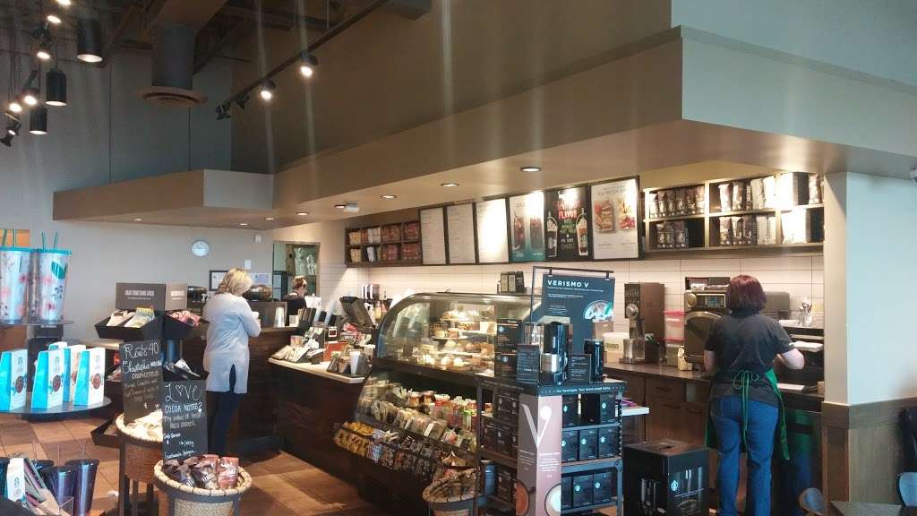 Starbucks | 1046 W Patrick St, Frederick, MD 21703, USA | Phone: (301) 631-9403