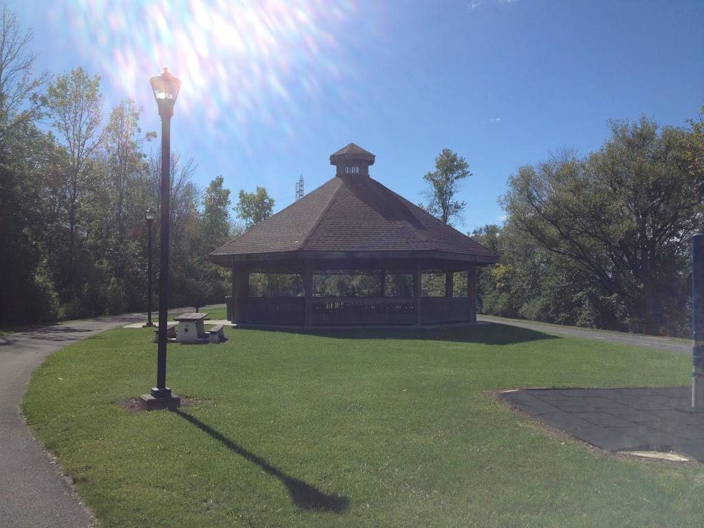 Gazebo @ Isle View Park | 796 Niagara St, Tonawanda, NY 14150, USA | Phone: (716) 858-8355