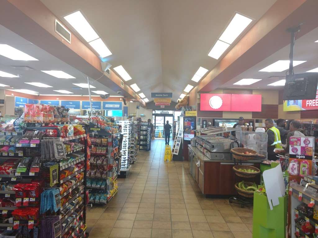 Loves Travel Stop - convenience store  | Photo 7 of 10 | Address: 201 E Bison Hwy, Hudson, CO 80642, USA | Phone: (303) 536-9900
