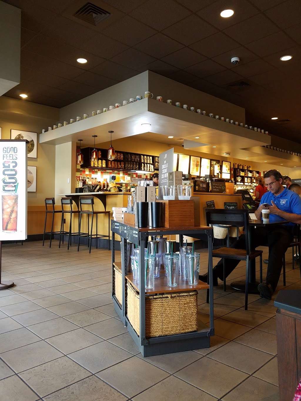 Starbucks | 13401 Blue Heron Beach Dr, Orlando, FL 32821, USA | Phone: (407) 387-8700