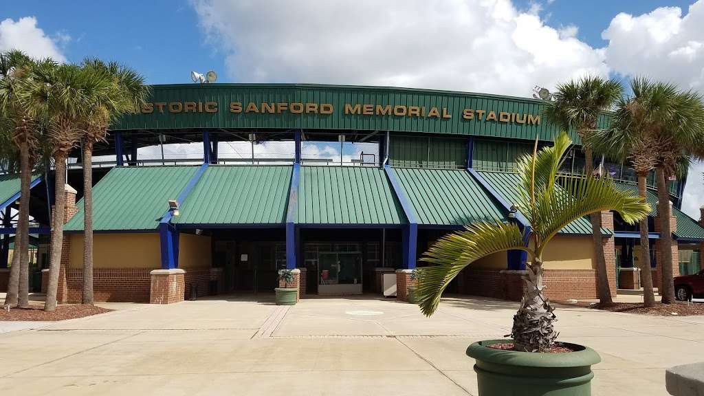 Historic Sanford Memorial Stadium | 1201 Mellonville Ave, Sanford, FL 32771, USA | Phone: (407) 688-5000