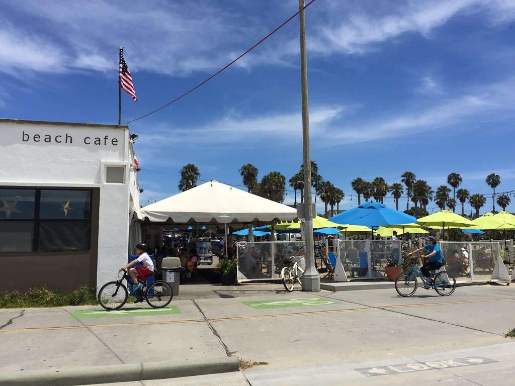 Perrys Café and Beach Rentals - Santa Monica 2400 | 2400 Ocean Front Walk, Santa Monica, CA 90405, USA | Phone: (310) 584-9306