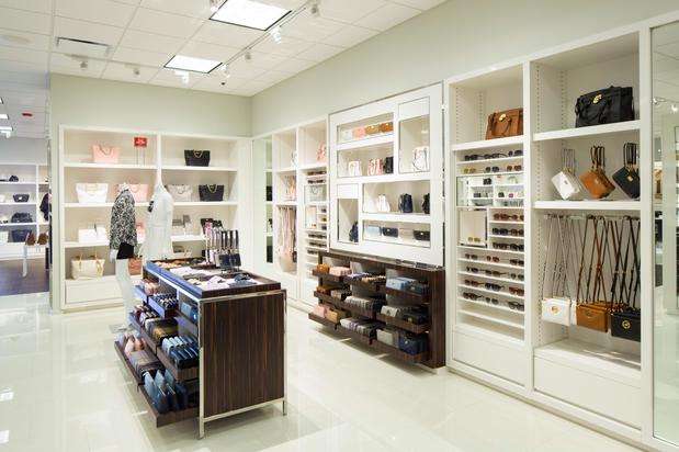 Michael Kors Outlet | 1863 Gettysburg Village Dr Suite 900, Gettysburg, PA 17325, USA | Phone: (717) 337-1180