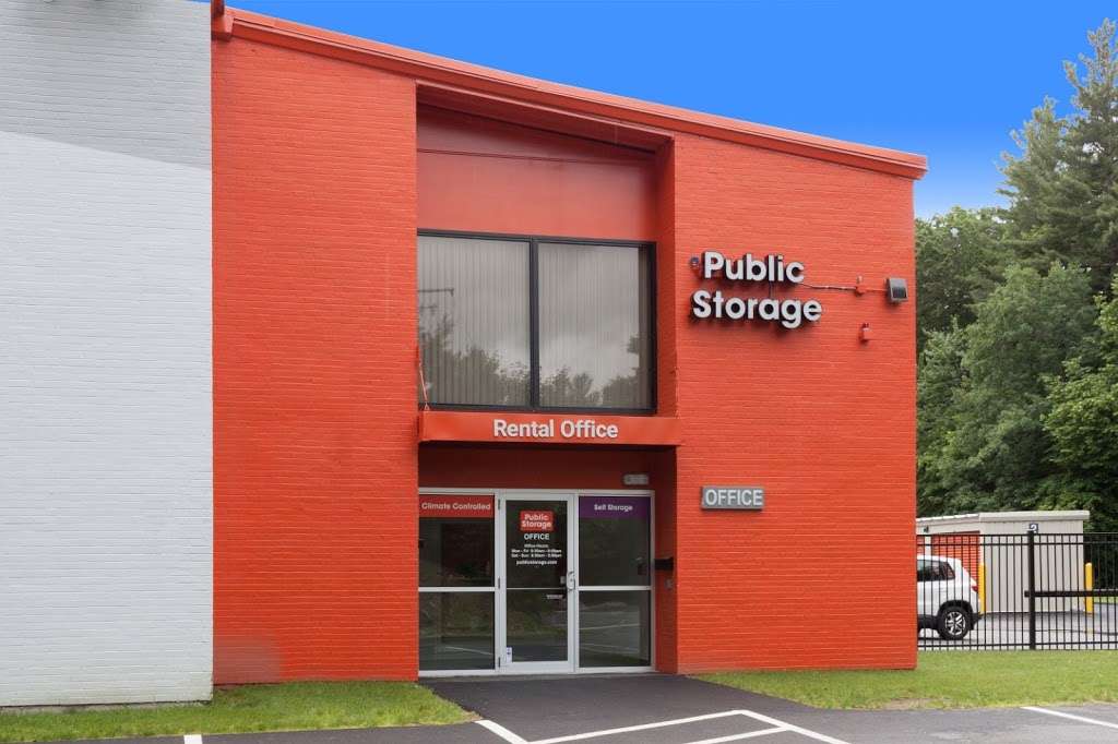 Public Storage | 596 W Hollis St, Nashua, NH 03062, USA | Phone: (603) 965-0316