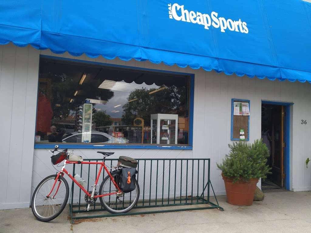 Real Cheap Sports | 36 W Santa Clara St, Ventura, CA 93001, USA | Phone: (805) 648-3803