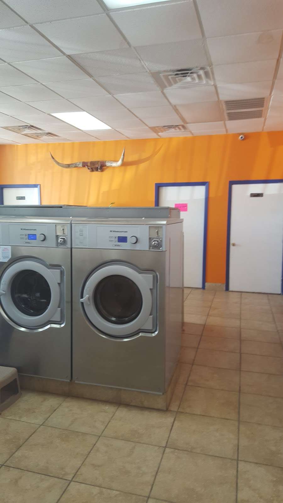 Ninety-Six Washateria | 3420 W Orem Dr # B, Houston, TX 77045 | Phone: (713) 433-8618