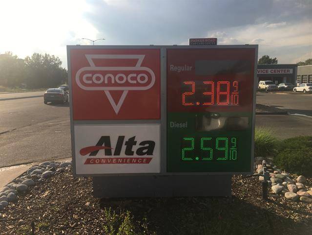 Conoco | 1370 S Parker Rd, Denver, CO 80231, USA | Phone: (303) 369-1783