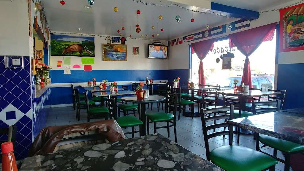 El Salvadoreño | 6 White Horse Pike, Lindenwold, NJ 08021, USA | Phone: (856) 435-4681