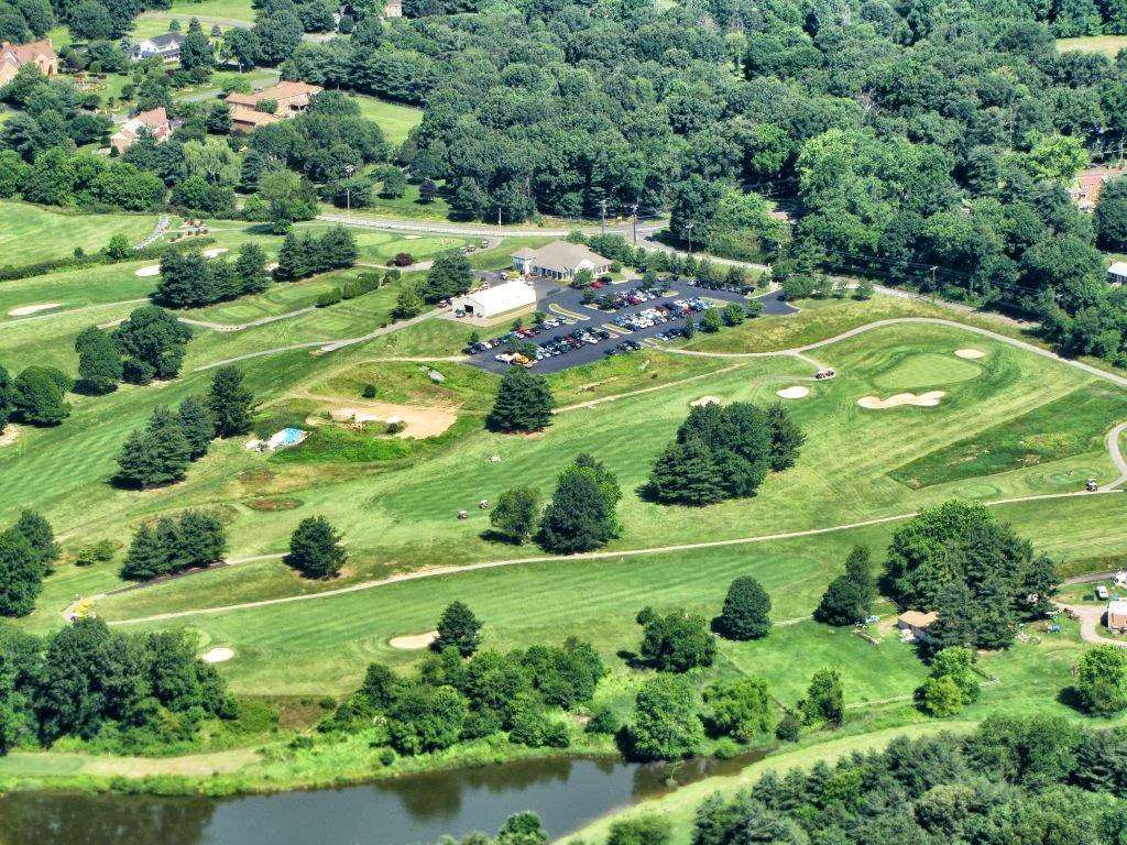 Laytonsville Golf Course | 7130 Dorsey Rd, Gaithersburg, MD 20882, USA | Phone: (301) 948-5288