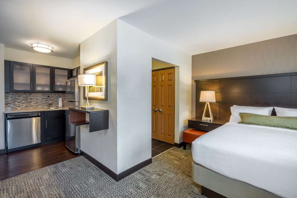 IHG Army Hotels Building 1208 | 9215 Woodbury Rd Bldg 1208, Fort Belvoir, VA 22060 | Phone: (703) 844-0303