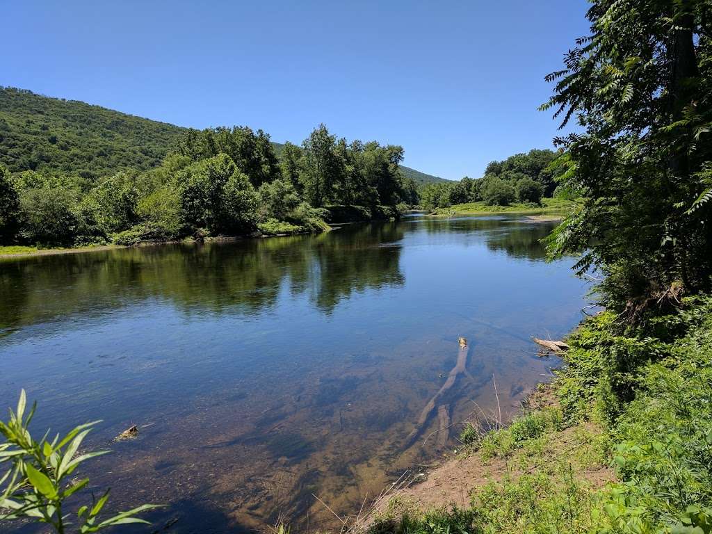 Hialeah Trailhead | McDade Recreational Trail, East Stroudsburg, PA 18301, USA