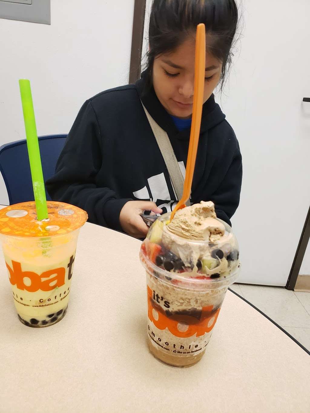 Its Boba Time | 3945, 3617 Vermont Ave, Los Angeles, CA 90007, USA | Phone: (323) 737-3008