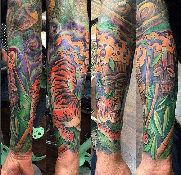 Tattooing by Steve Sims | 3448, 2319 Randall Rd, Carpentersville, IL 60110, USA | Phone: (847) 863-2295
