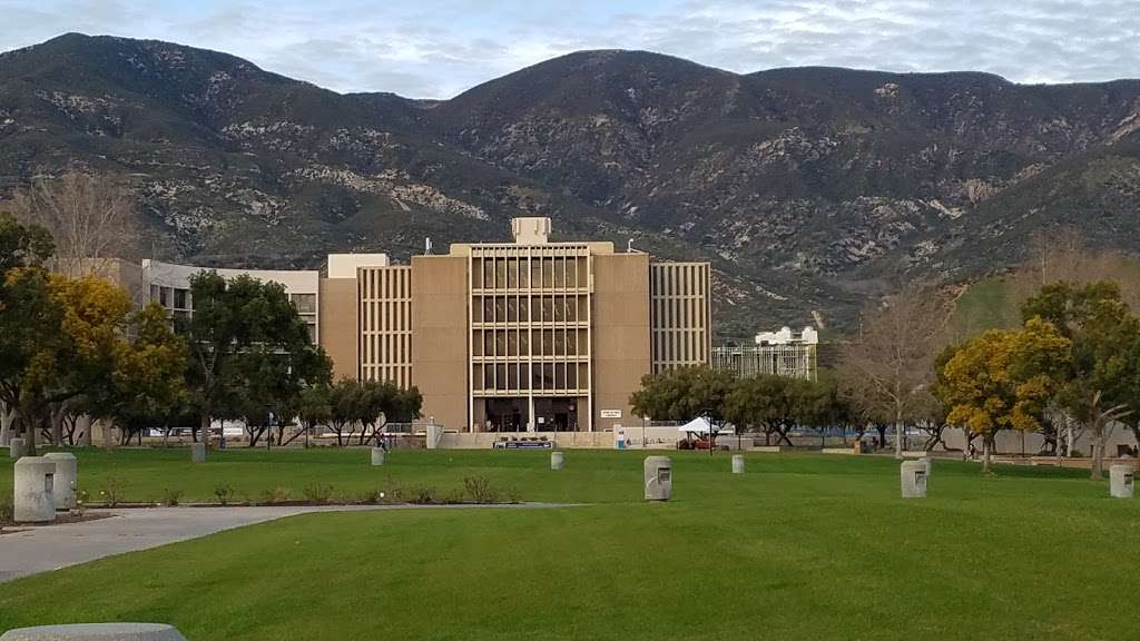 California State University San Bernardino | 5500 University Pkwy, San Bernardino, CA 92407, USA | Phone: (909) 537-5000