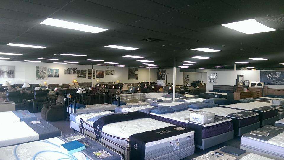 Wickers Furniture & Mattress | 1225 N Jesse James Rd, Excelsior Springs, MO 64024, USA | Phone: (816) 637-9970
