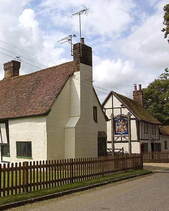 Brocket Arms | Ayot St Lawrence, Welwyn AL6 9BT, UK | Phone: 01438 820250