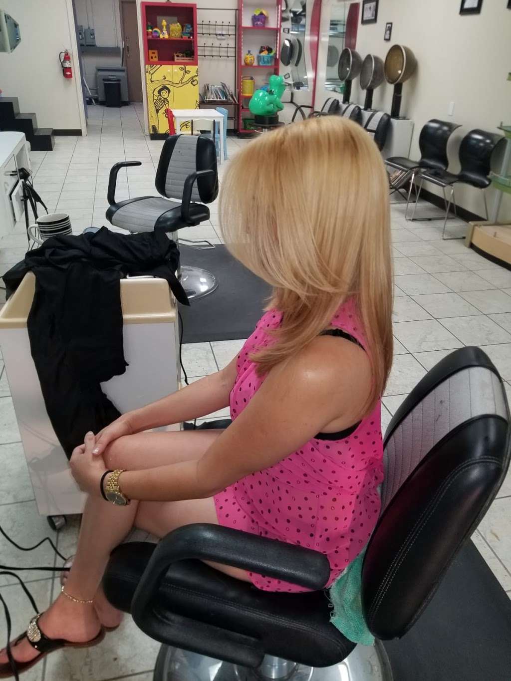 HAIR SALON R&D | 7438 Spencer Hwy Suite 130B, Pasadena, TX 77505 | Phone: (281) 479-3388