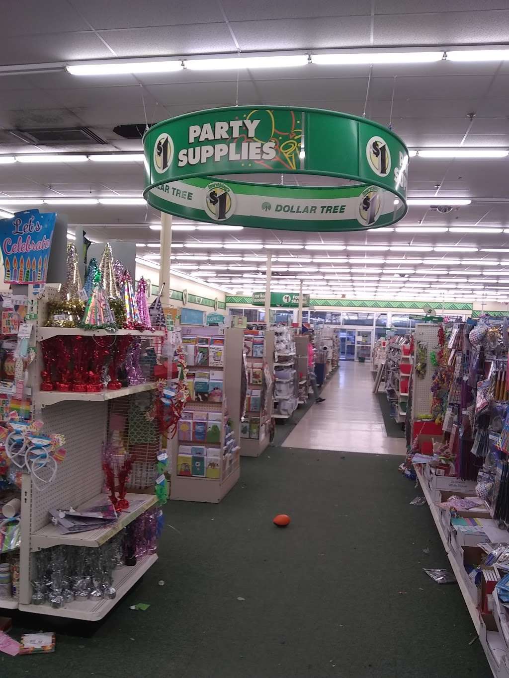 Dollar Tree | 10261 North Fwy #100, Houston, TX 77037, USA | Phone: (281) 848-4420