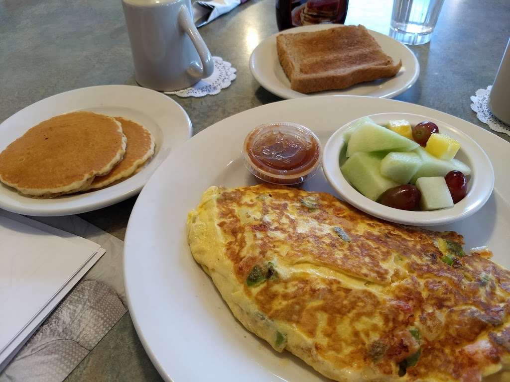 Des Plaines Pancake House | 1769 Miner St, Des Plaines, IL 60016, USA | Phone: (847) 299-6601