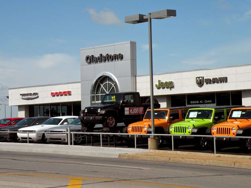 Gladstone Dodge Chrysler Jeep & Ram | 5610 N Oak Trafficway, Gladstone, MO 64118, USA | Phone: (816) 455-3500