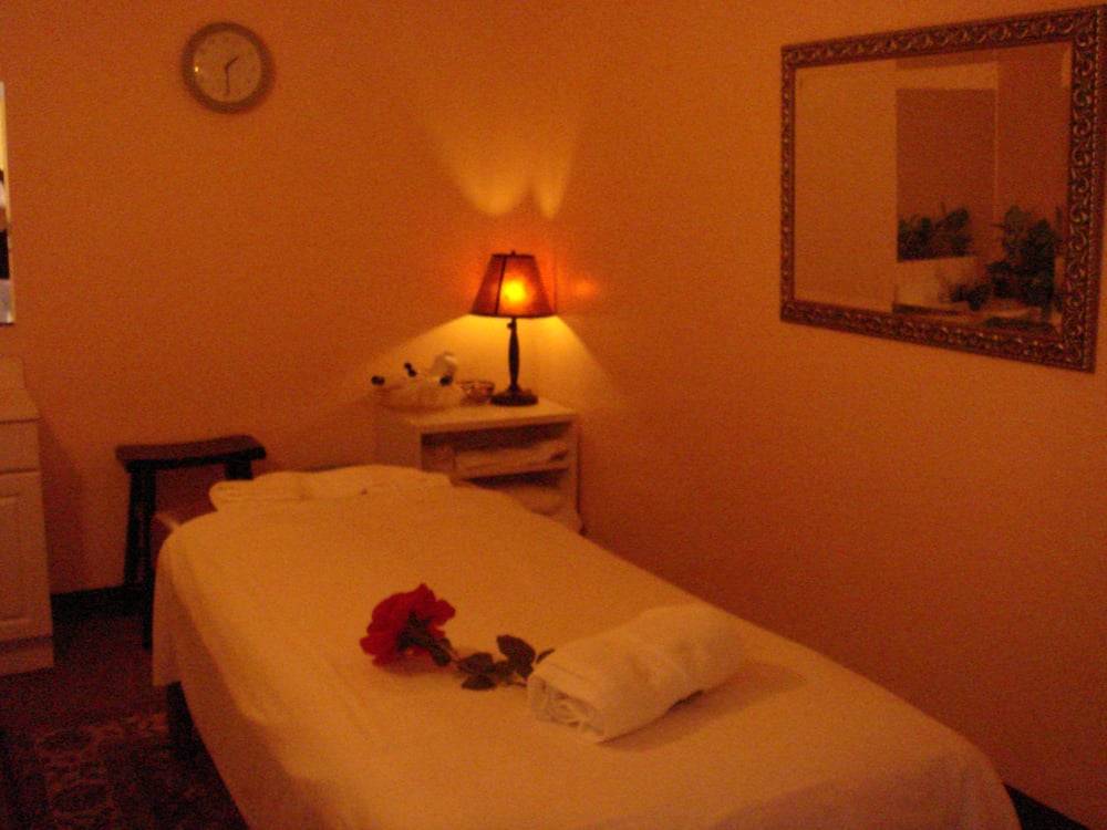 Korean Massage Spa & Massage | 4737 S 96th St, Omaha, NE 68127, USA | Phone: (402) 512-3880