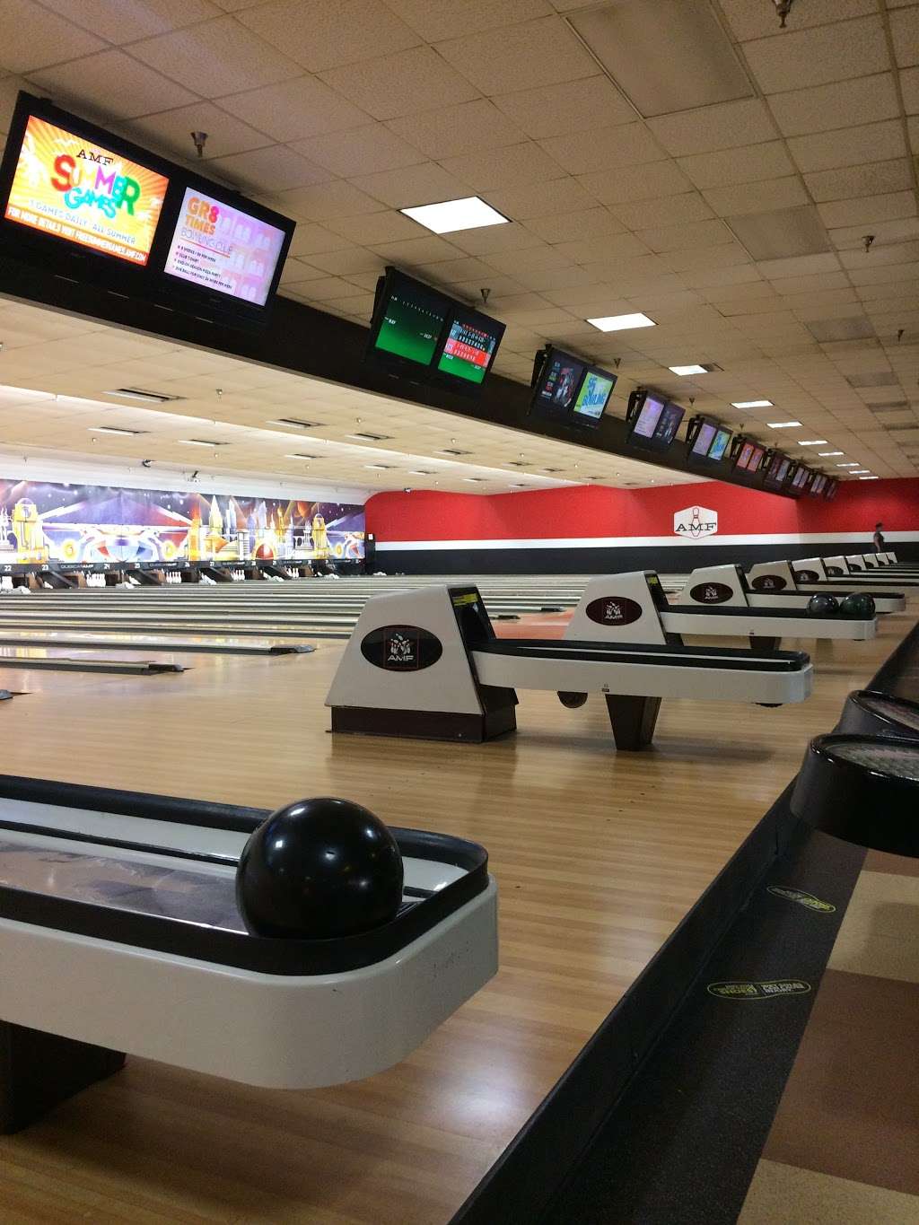 AMF Mcray Plaza Lanes | 3825 W Ray Rd, Chandler, AZ 85226 | Phone: (480) 899-2171