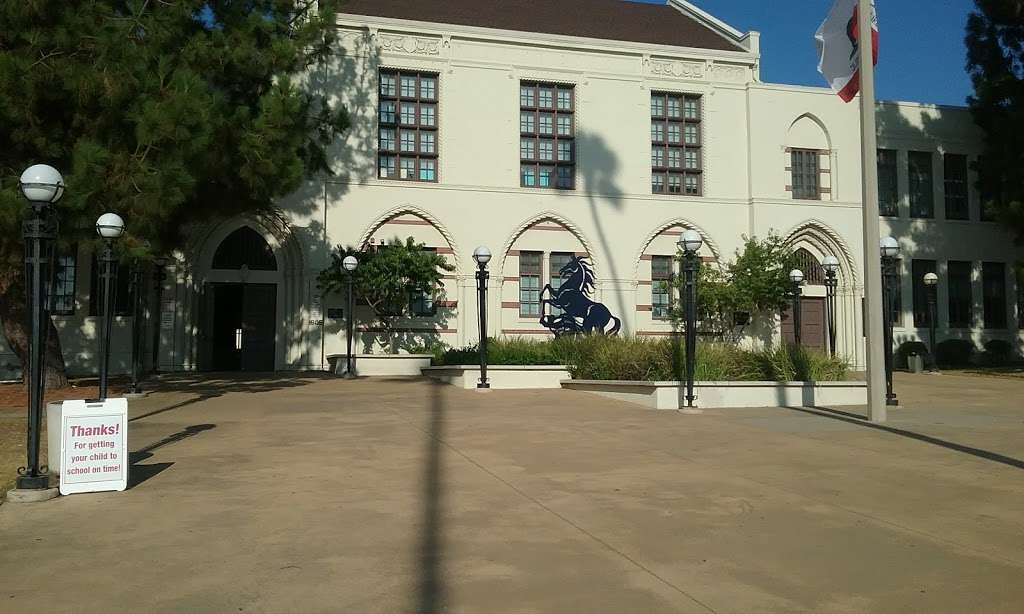 Muir Library | 507 Canada Ave, Pasadena, CA 91103, USA