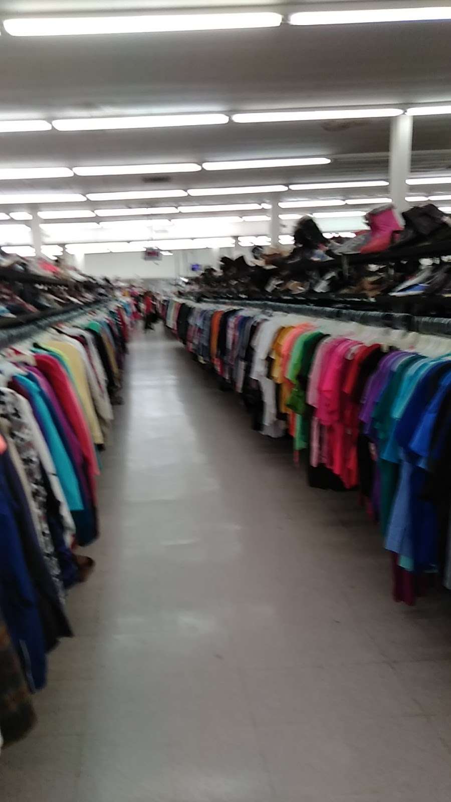 Family Thrift Center | 4330 Fulton St, Houston, TX 77009, USA | Phone: (713) 699-4733