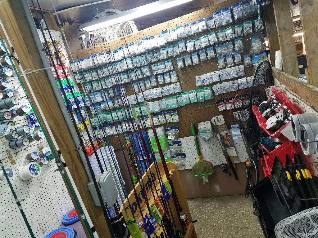 Skyway Bait & Tackle | 4808 US-19, Palmetto, FL 34221, USA | Phone: (941) 357-1122