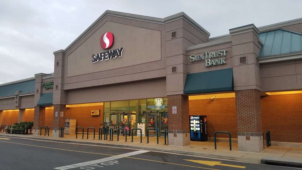 Safeway | 2304 Hunters Woods Plaza, Reston, VA 20191, USA | Phone: (703) 716-4193