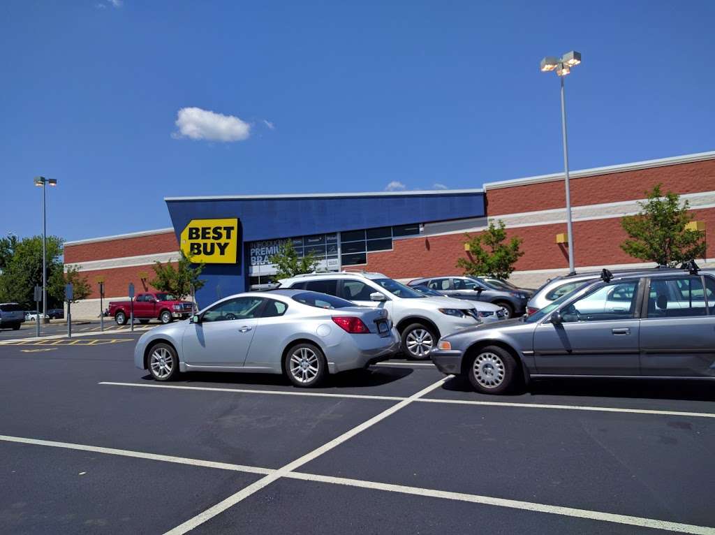 Best Buy | 2 International Dr, Danbury, CT 06810, USA | Phone: (203) 798-9699