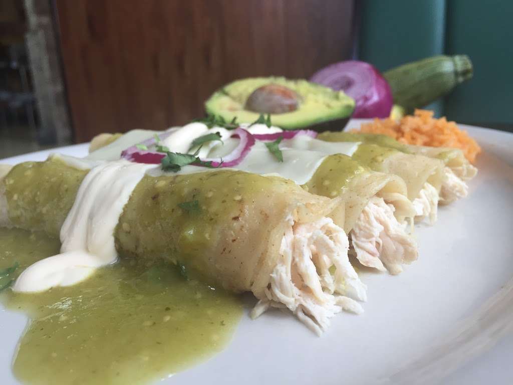 Camelia Mexican Restaurant | 916 Edgebrook Dr, Houston, TX 77034 | Phone: (832) 649-4439