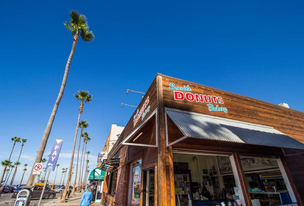 Seaside Donuts Bakery | 2108 W Oceanfront, Newport Beach, CA 92663, USA | Phone: (949) 675-2533