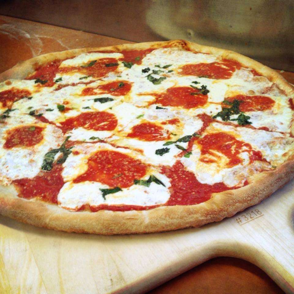 Filippos Pizzeria & Grill | 253 High St E, Glassboro, NJ 08028, USA | Phone: (856) 243-5845